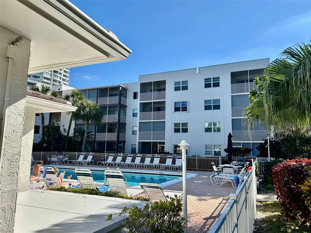 1541 S Ocean Boulevard Pompano Beach FL 33062