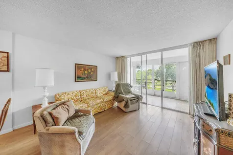 2998 NW 48th Terrace Lauderdale Lakes FL 33313
