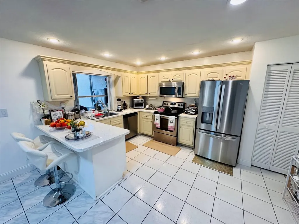 9673 NW 45th Street Sunrise FL 33351