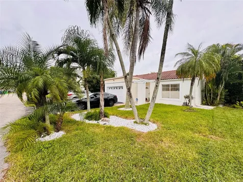 9673 NW 45th Street Sunrise FL 33351