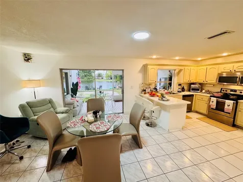 9673 NW 45th Street Sunrise FL 33351