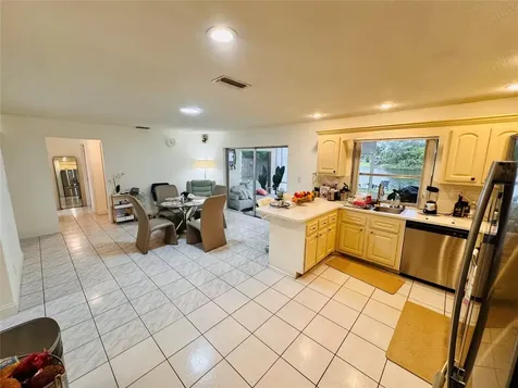 9673 NW 45th Street Sunrise FL 33351