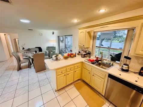 9673 NW 45th Street Sunrise FL 33351