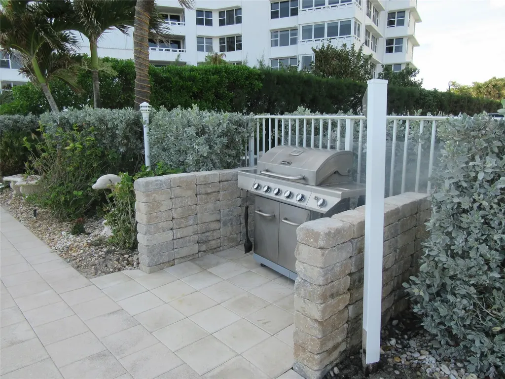 4050 N Ocean Drive Fort Lauderdale FL 33308