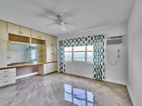 4050 N Ocean Drive Fort Lauderdale FL 33308