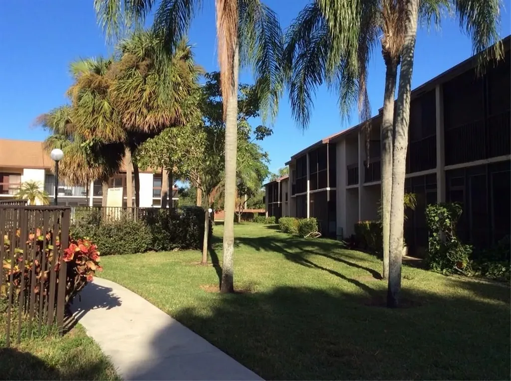 2379 SW 15th Street Deerfield Beach FL 33442