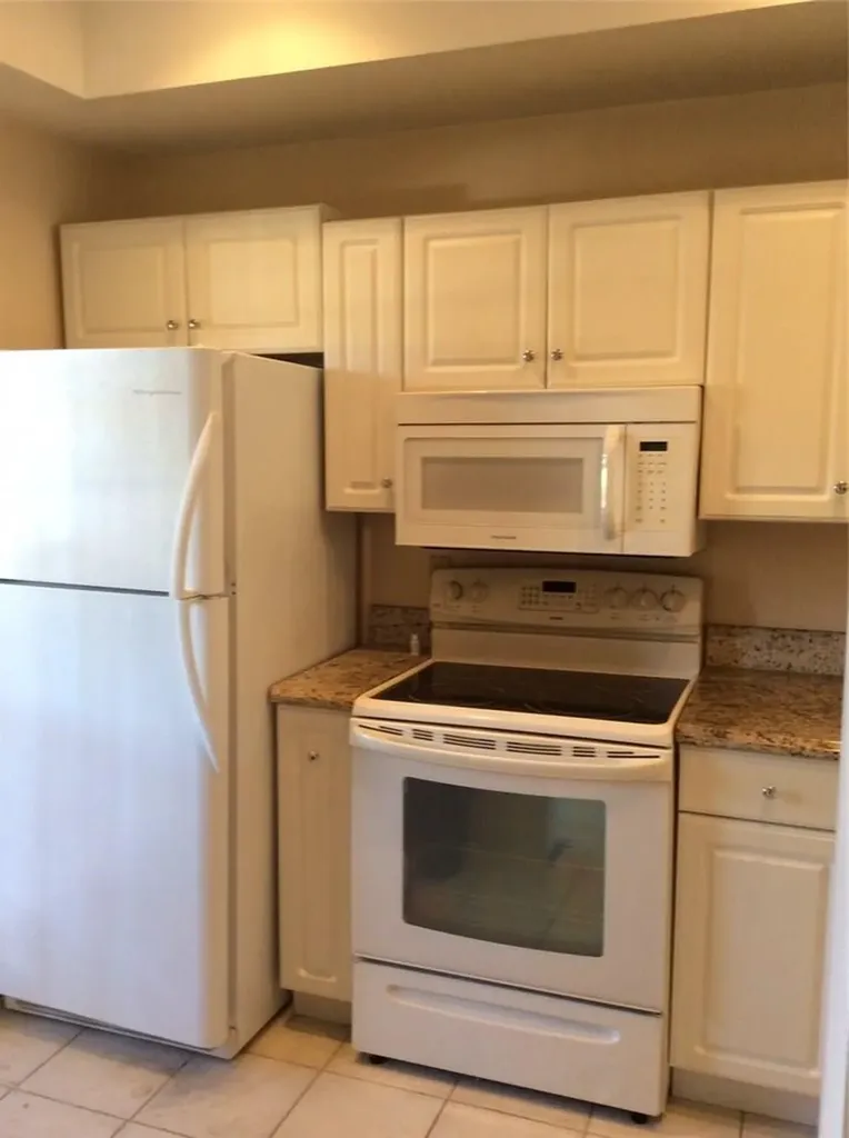 2379 SW 15th Street Deerfield Beach FL 33442