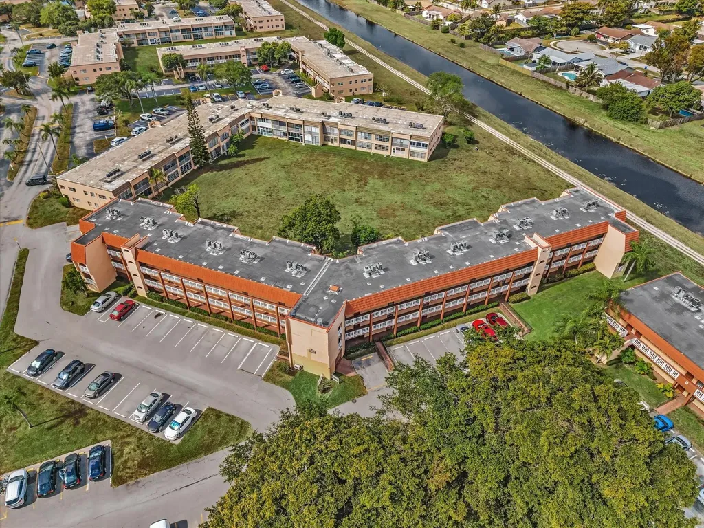 9041 Sunrise Lakes Boulevard Sunrise FL 33322