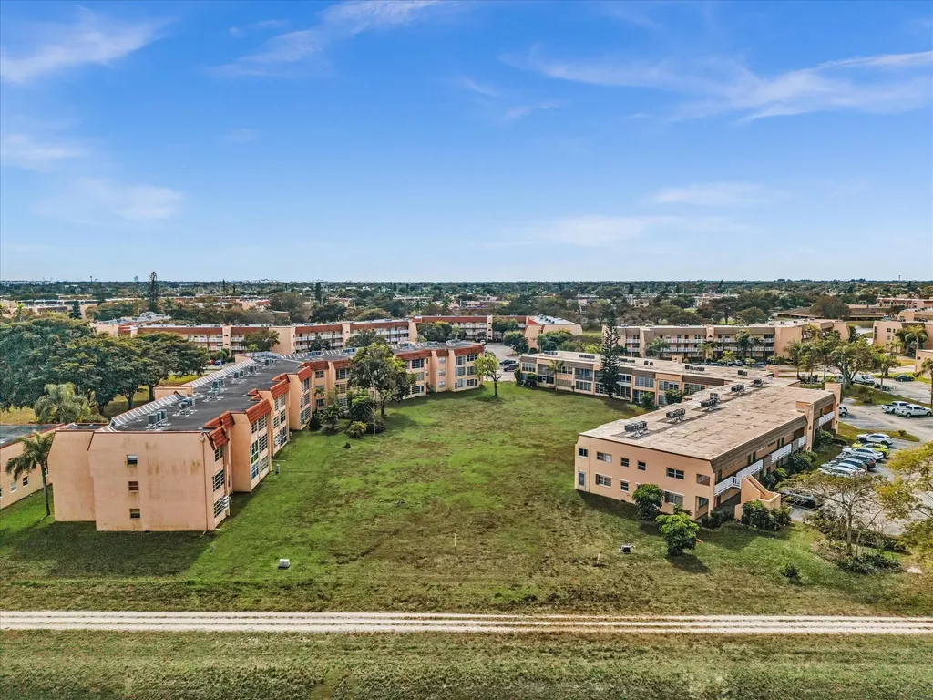 9041 Sunrise Lakes Boulevard Sunrise FL 33322