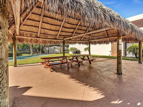 9041 Sunrise Lakes Boulevard Sunrise FL 33322