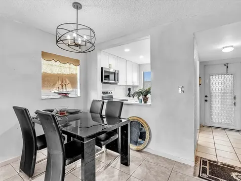 9041 Sunrise Lakes Boulevard Sunrise FL 33322