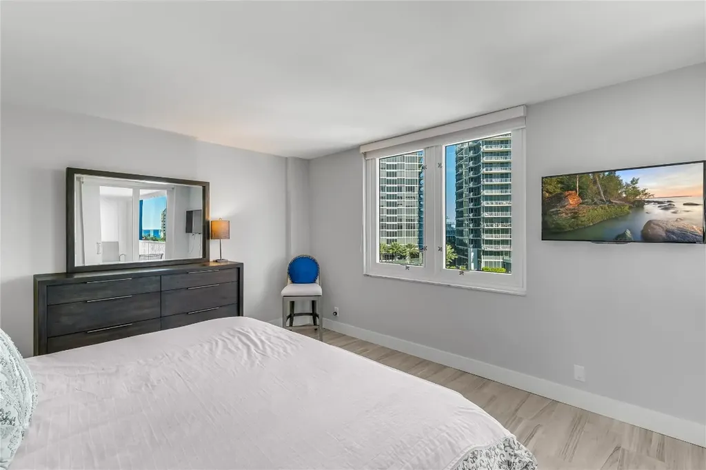 2200 NE 33rd Avenue Fort Lauderdale FL 33305