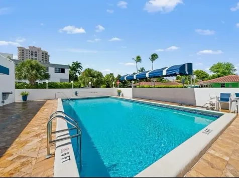 2200 NE 33rd Avenue Fort Lauderdale FL 33305