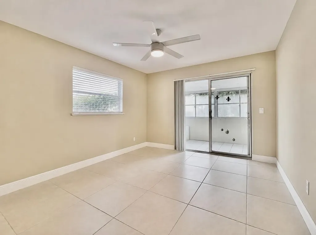 176 Tuscany C Delray Beach FL 33446
