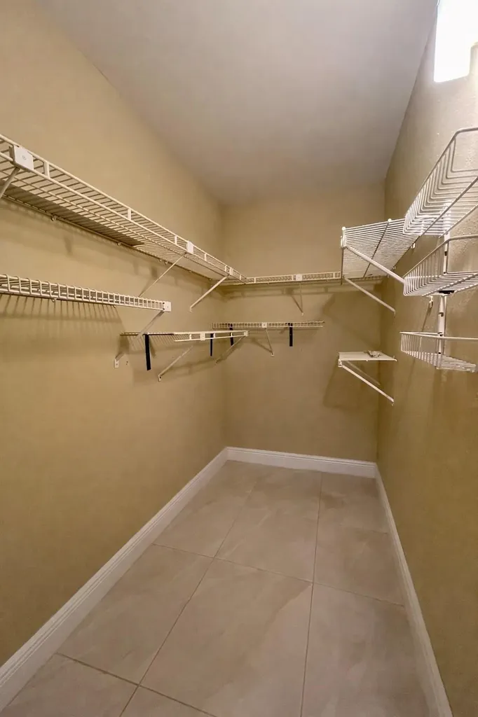 176 Tuscany C Delray Beach FL 33446