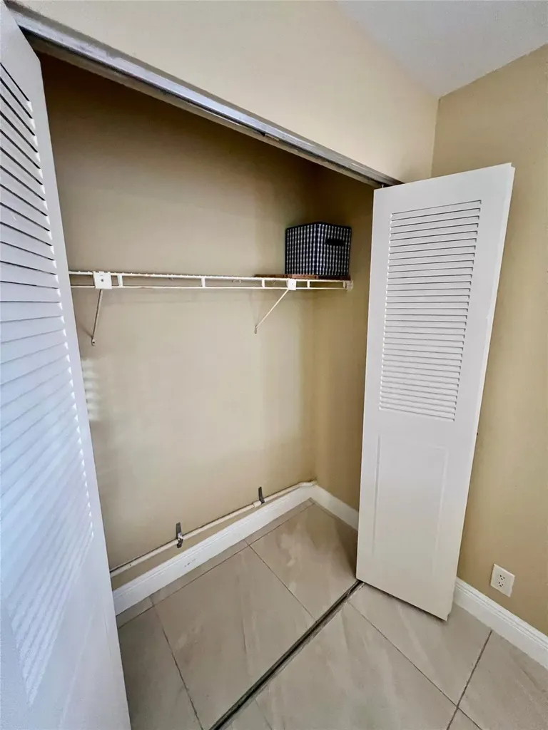 176 Tuscany C Delray Beach FL 33446