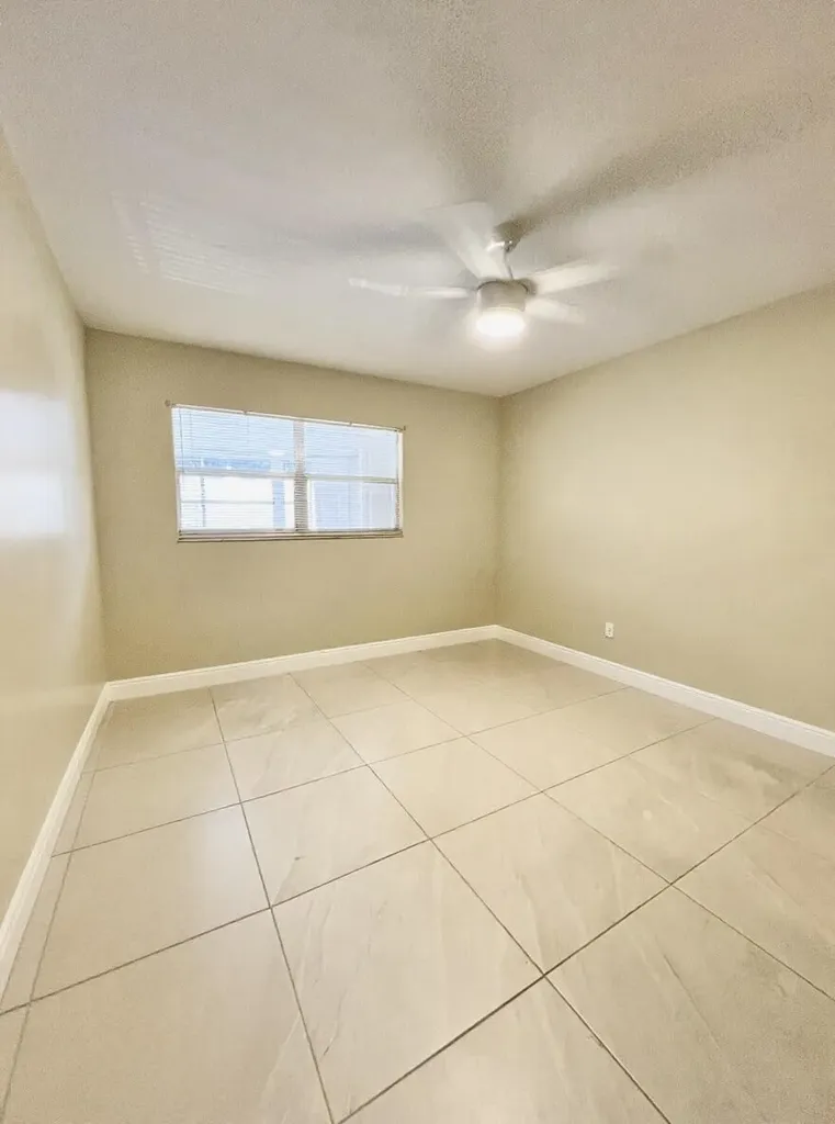 176 Tuscany C Delray Beach FL 33446