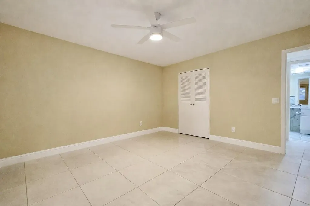 176 Tuscany C Delray Beach FL 33446