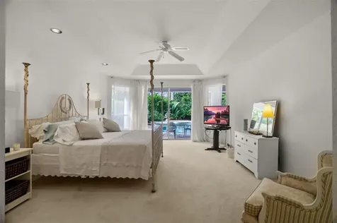 1012 SW 156th Avenue Pembroke Pines FL 33027