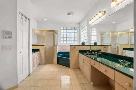 1012 SW 156th Avenue Pembroke Pines FL 33027