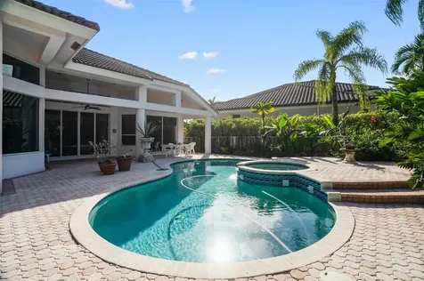 1012 SW 156th Avenue Pembroke Pines FL 33027
