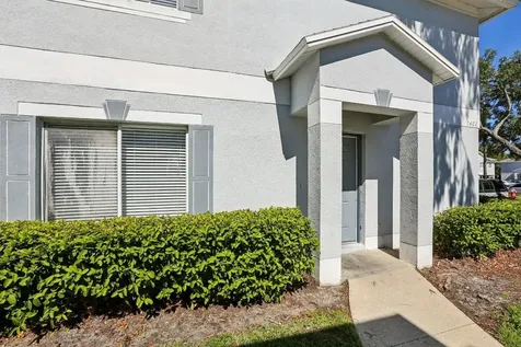 7402 Banks Drive Tampa FL 33617