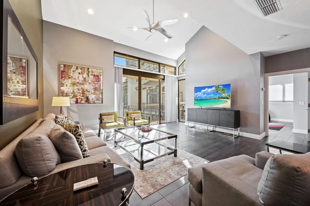 8 Portside Drive Fort Lauderdale FL 33316