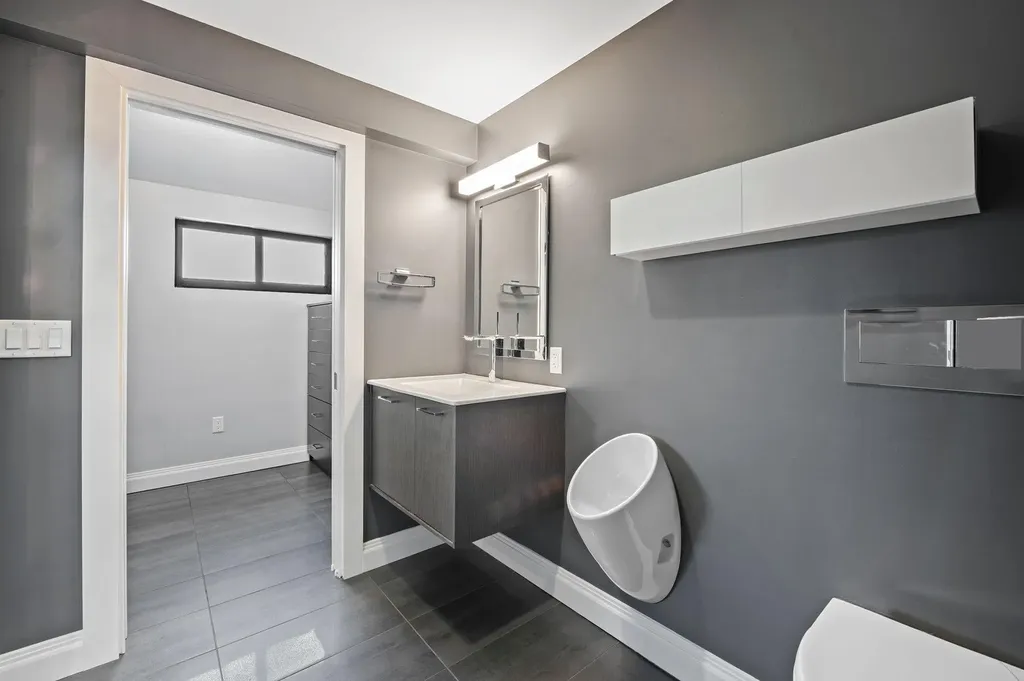 8 Portside Drive Fort Lauderdale FL 33316