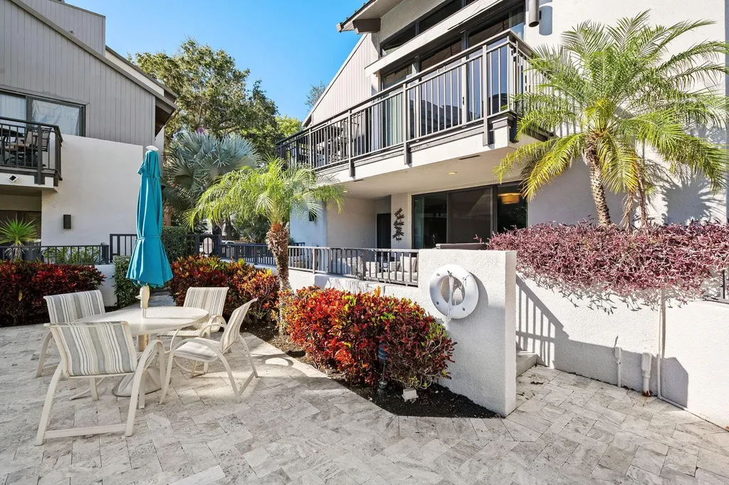 8 Portside Drive Fort Lauderdale FL 33316