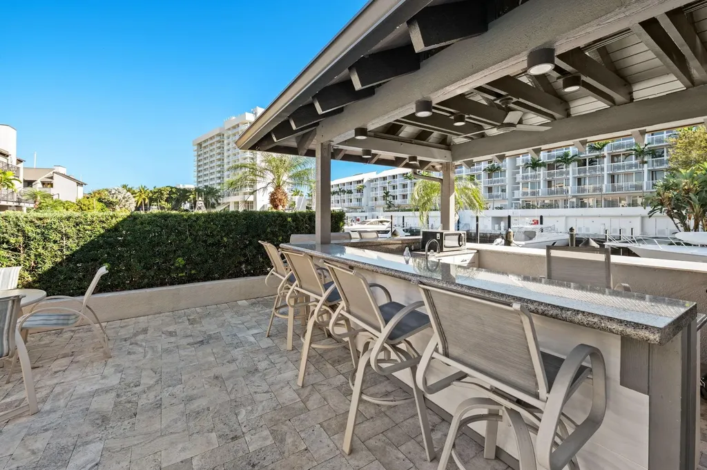 8 Portside Drive Fort Lauderdale FL 33316