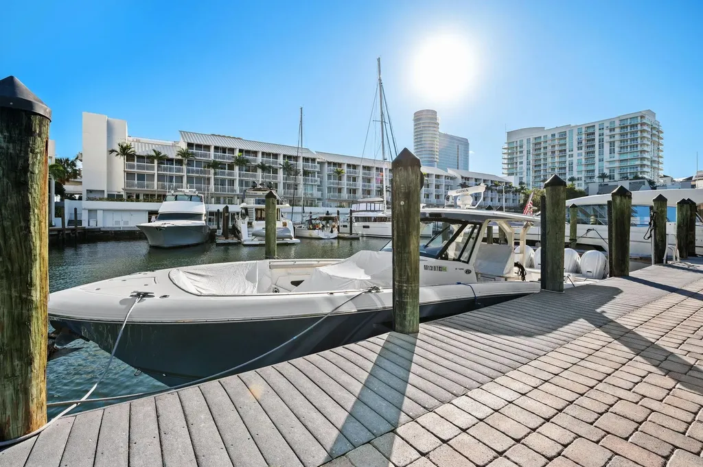 8 Portside Drive Fort Lauderdale FL 33316