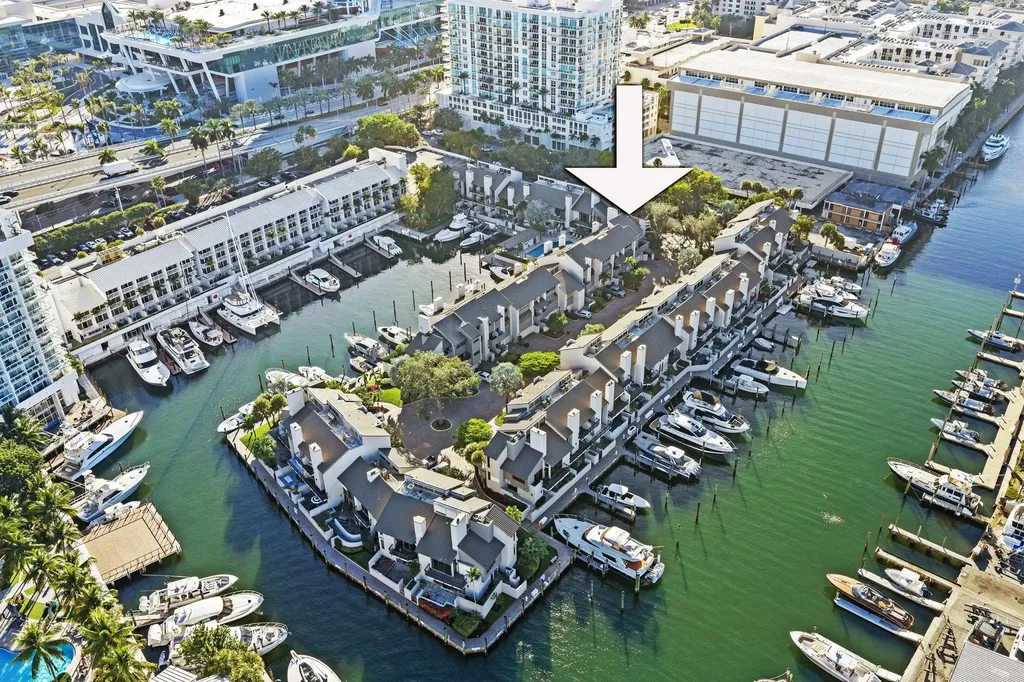 8 Portside Drive Fort Lauderdale FL 33316