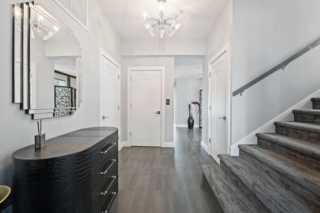 8 Portside Drive Fort Lauderdale FL 33316