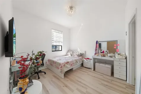 631 NE 191st Terrace Miami FL 33179