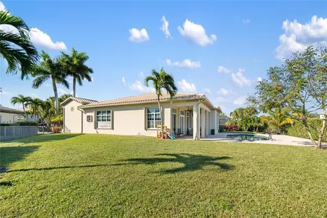7922 NW 109th Lane Parkland FL 33076