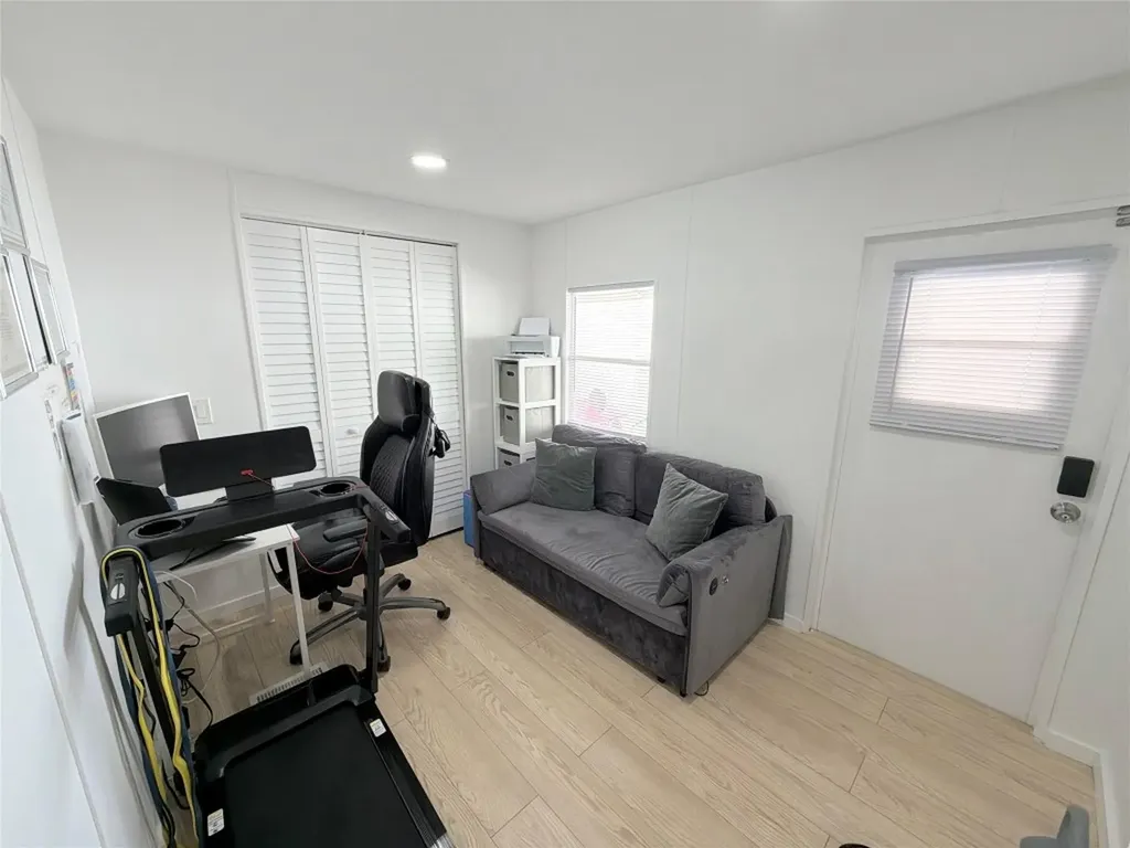 5221 SW 25th Avenue Fort Lauderdale FL 33312