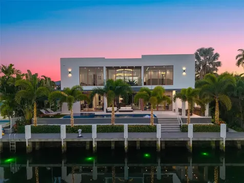 2631 NE 48th Court Lighthouse Point FL 33064