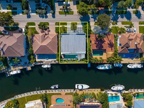 2631 NE 48th Court Lighthouse Point FL 33064