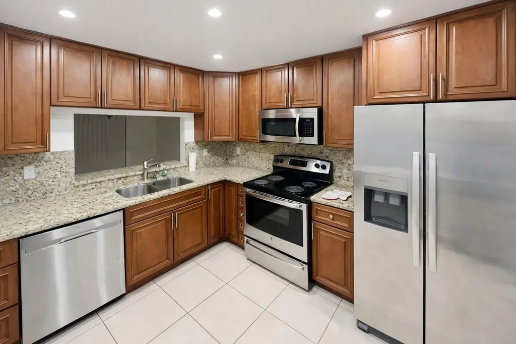 6016 NW 172nd Terrace Circle Hialeah FL 33015