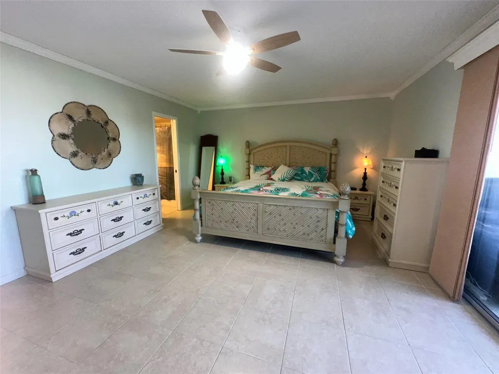 4032 Cambridge B Deerfield Beach FL 33442