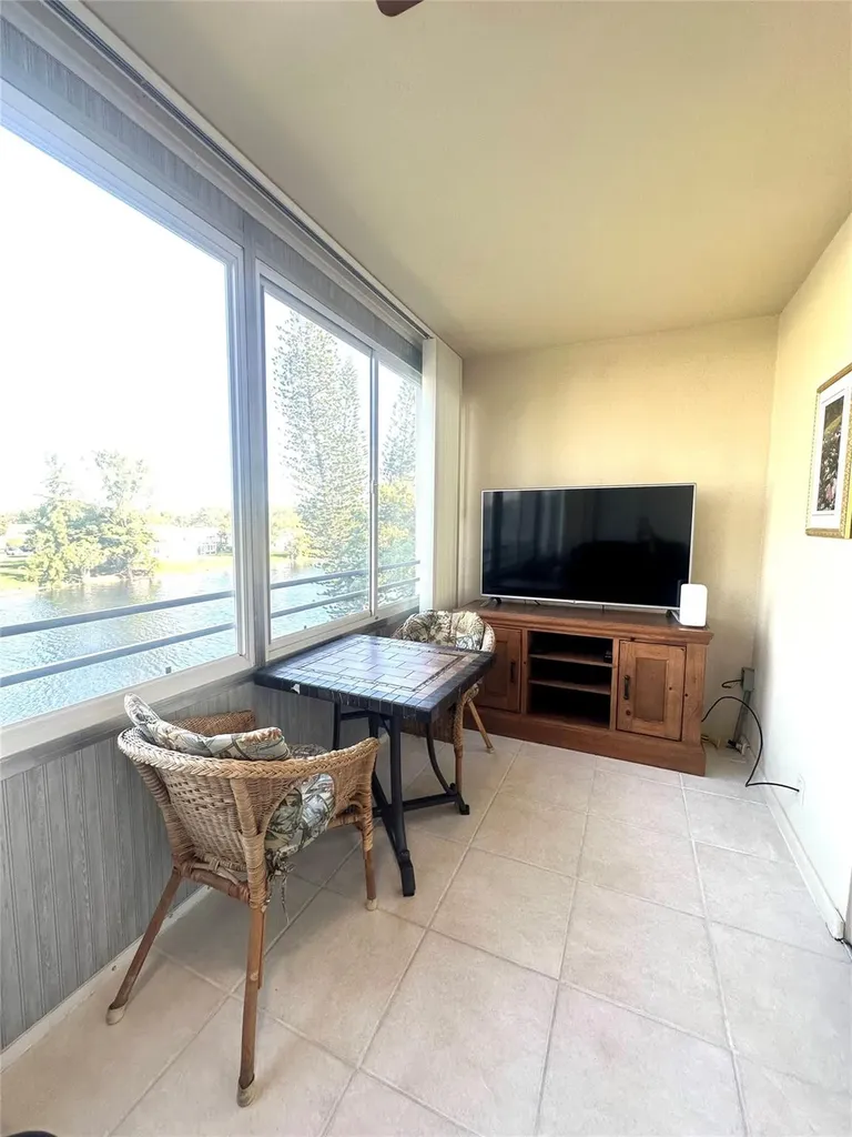 4032 Cambridge B Deerfield Beach FL 33442