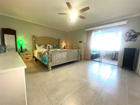4032 Cambridge B Deerfield Beach FL 33442