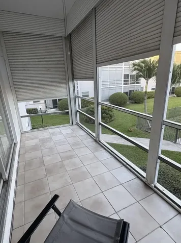 700 Layne Bl Hallandale Beach FL 33009
