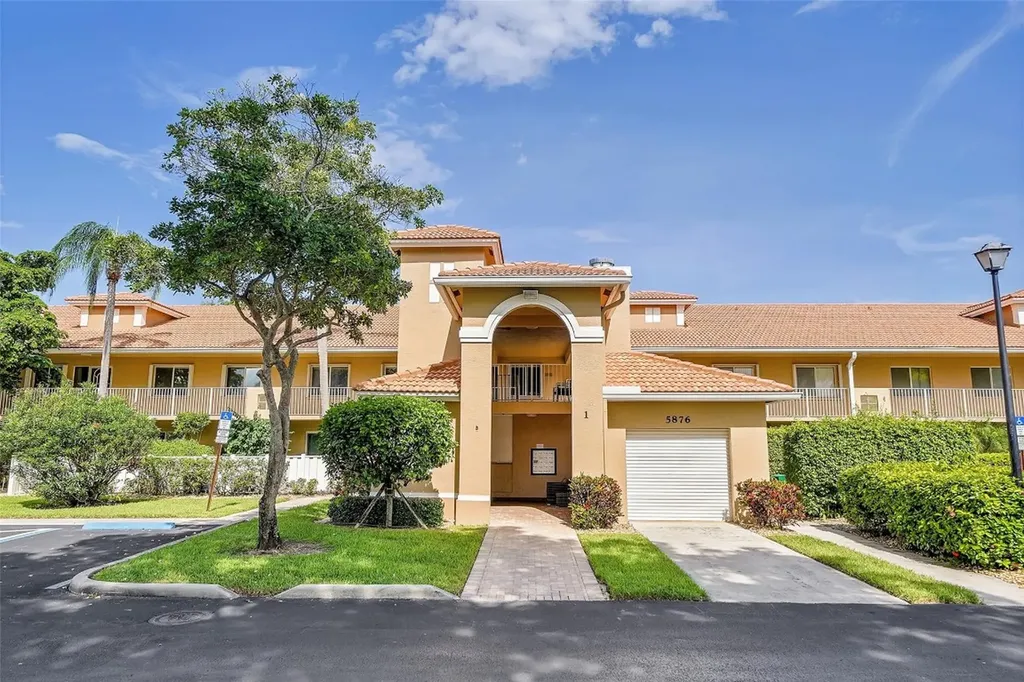 5876 Regal Glen Drive Boynton Beach FL 33437