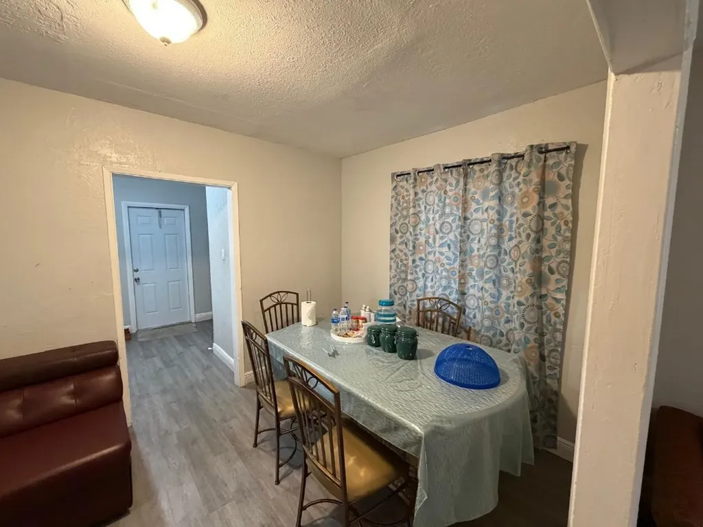 405 NW 18th Avenue Fort Lauderdale FL 33311