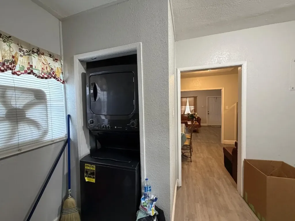 405 NW 18th Avenue Fort Lauderdale FL 33311