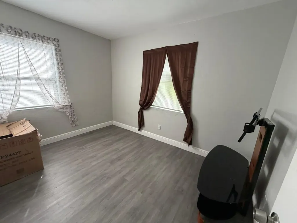 405 NW 18th Avenue Fort Lauderdale FL 33311