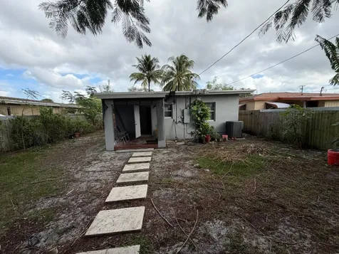 405 NW 18th Avenue Fort Lauderdale FL 33311