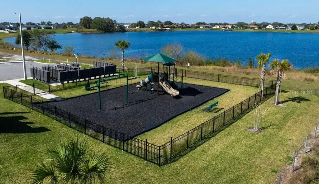 4450 Rapallo Avenue Winter Haven FL 33884