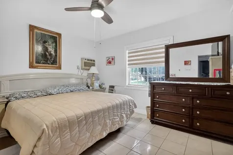641 NE 140th Street North Miami FL 33161